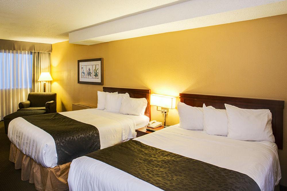 Clarion Hotel Milwaukee Airport Luaran gambar