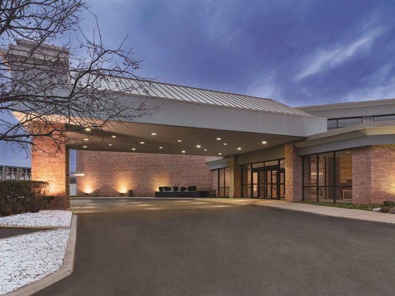 Clarion Hotel Milwaukee Airport Luaran gambar