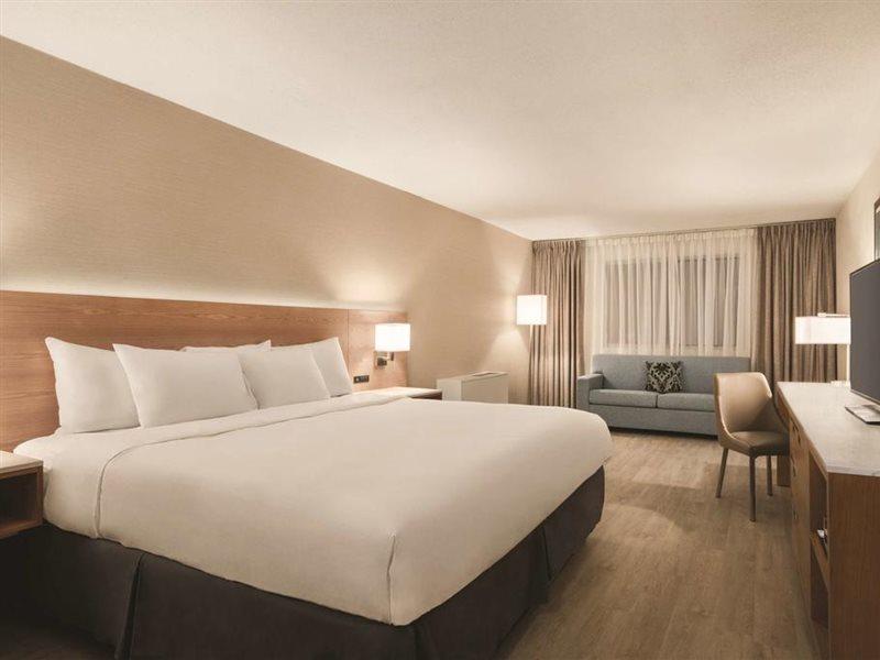 Clarion Hotel Milwaukee Airport Luaran gambar