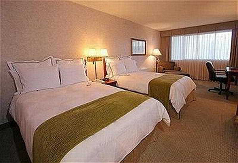 Clarion Hotel Milwaukee Airport Luaran gambar