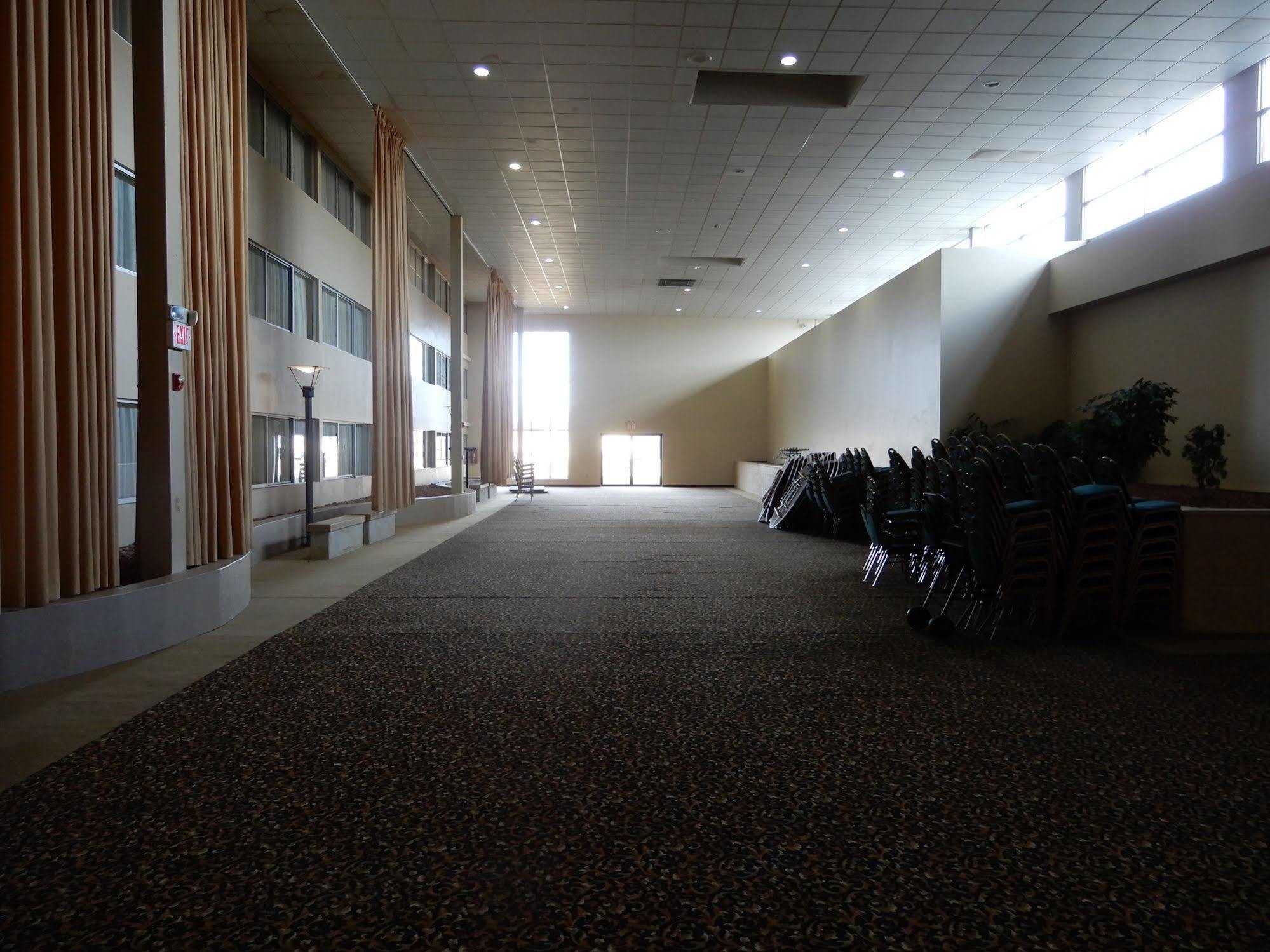 Clarion Hotel Milwaukee Airport Luaran gambar
