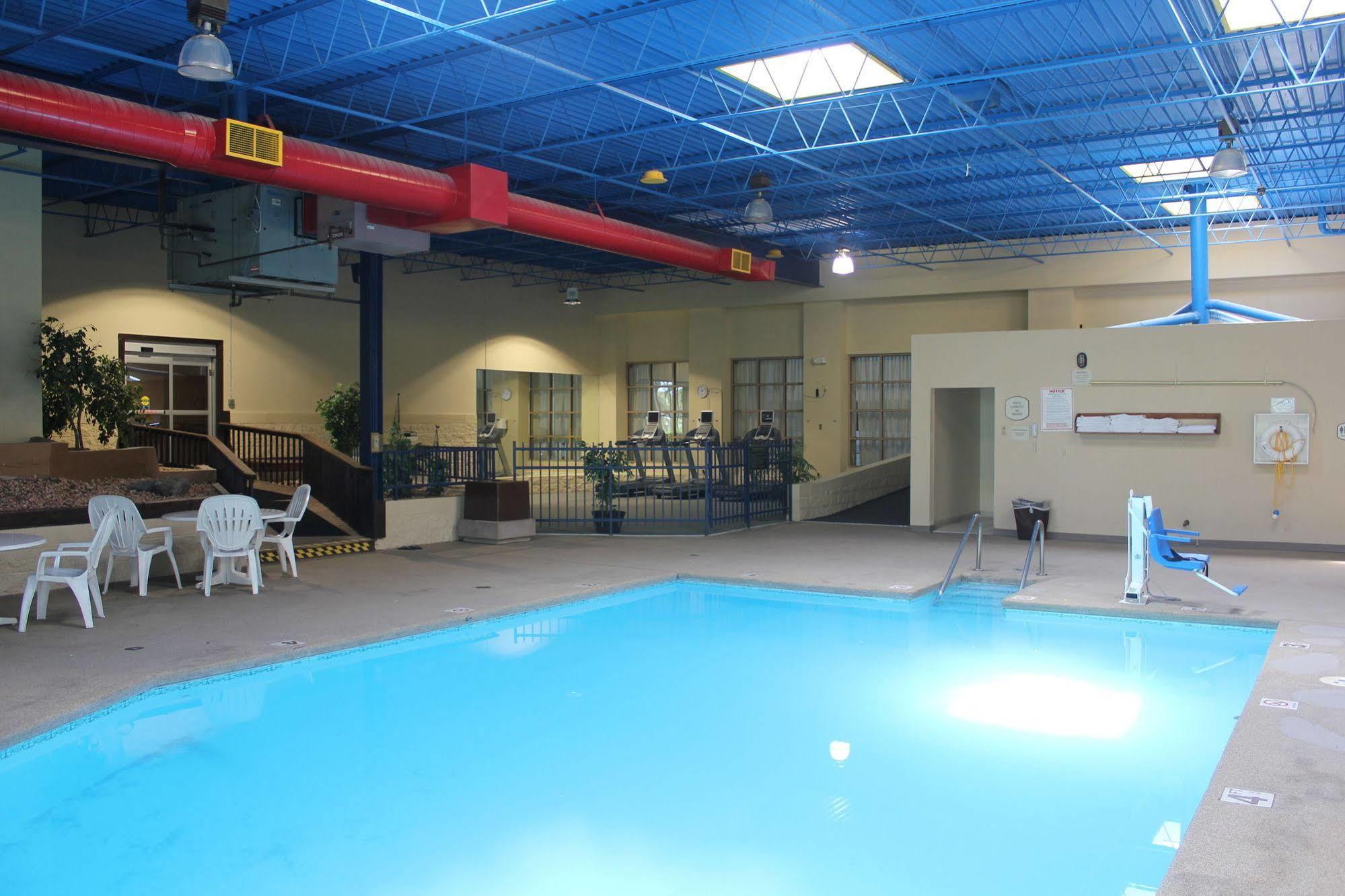 Clarion Hotel Milwaukee Airport Luaran gambar